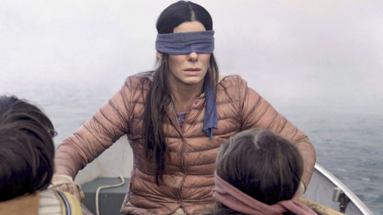 #BirdBoxChallenge: फिल्म देख आंख पर पट्टी बांधकर स्टंट कर रहे हैं लोग, नेटफ्लिक्स ने दी चेतावनी