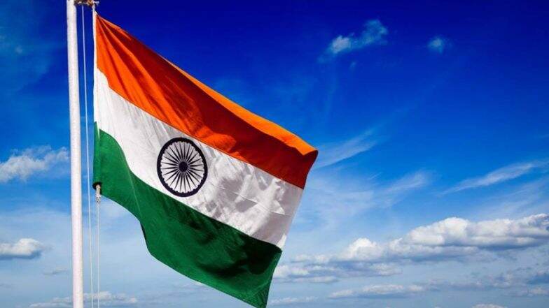 Independence Day 2019: मान-सम्मान-अभिमान का प्रतीक है हमारा राष्ट्रीय ध्वज! जानिए तिरंगा फहराने से जुड़े नियम-कानून Independence Day 2019: मान-सम्मान-अभिमान का प्रतीक है हमारा राष्ट्रीय ध्वज! जानिए तिरंगा फहराने से जुड़े नियम-कानून