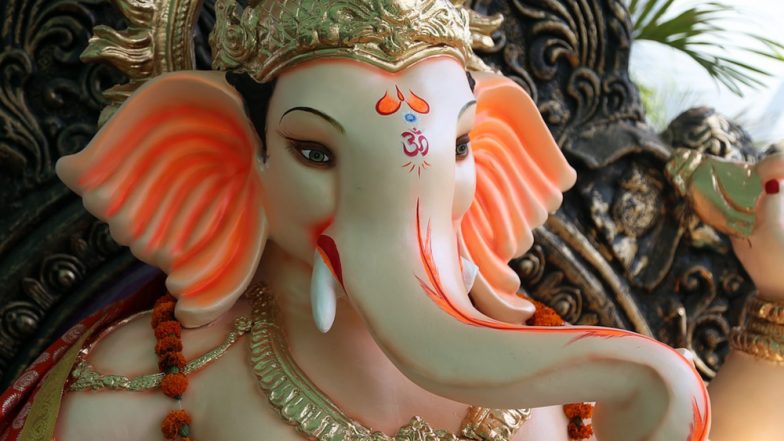 गणेश जयंती 2019: इस दिन गलती से भी न देखें चांद, अगर देख लिया तो करें ये उपाय