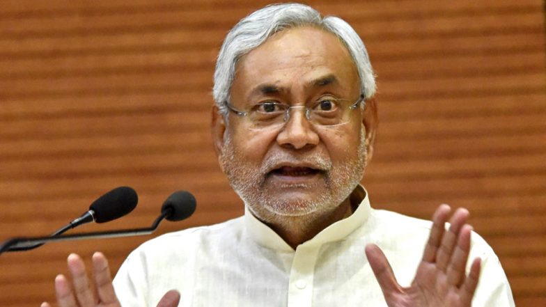 बिहार: नीतीश सरकार का सराहनीय कदम,  पुलवामा में शहीद हुए जवानों के परिजन को देंगे सरकारी नौकरी