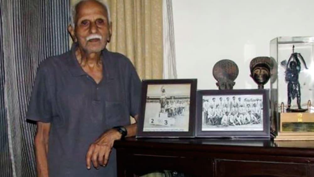 पूर्व अंतरराष्ट्रीय हॉकी खिलाड़ी रघबीर सिंह भोला का निधन, भारत के लिए दो बार जीत चुके है ओलंपिक मेडल पूर्व अंतरराष्ट्रीय हॉकी खिलाड़ी रघबीर सिंह भोला का निधन, भारत के लिए दो बार जीत चुके है ओलंपिक मेडल