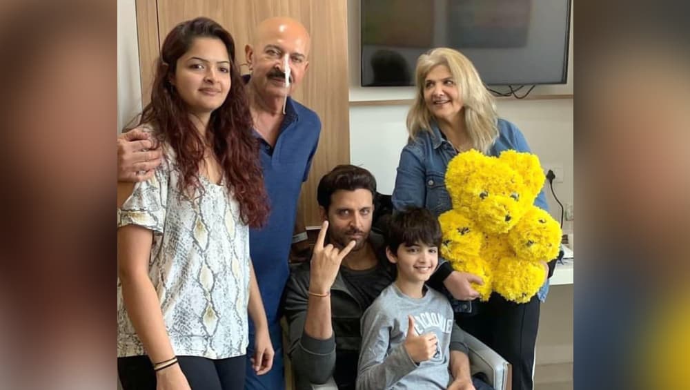 राकेश रोशन की कैंसर सर्जरी के बाद सामने आई पहली तस्वीर, ऋतिक रोशन समेत परिवार ने मनाया जश्न