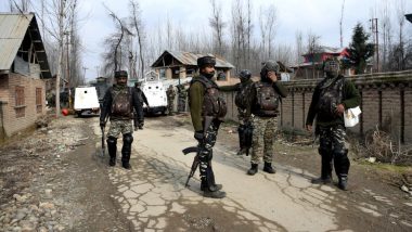 जम्मू-कश्मीर: आतंकियों पर कहर बनकर टूटी भारतीय सेना, शोपियां में चार को उतारा मौत के घाट- ऑपरेशन जारी