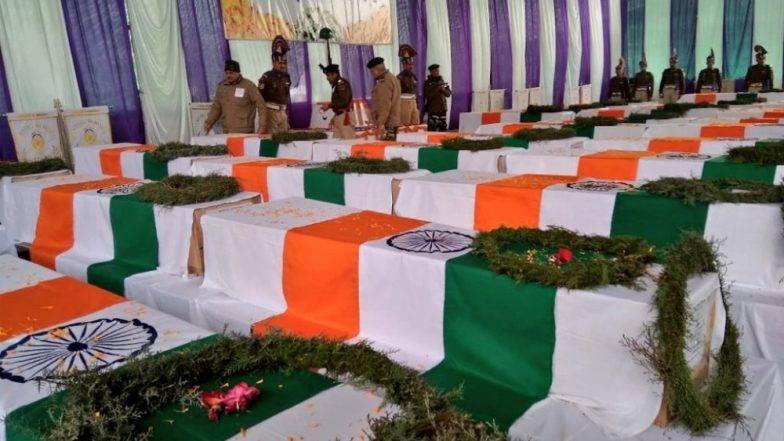 पुलवामा आतंकी हमला: सीआरपीएफ के 40 ताबूतों में शहीदों के शव देख बीएसएफ जवान को आया हार्ट अटैक, हुई मौत