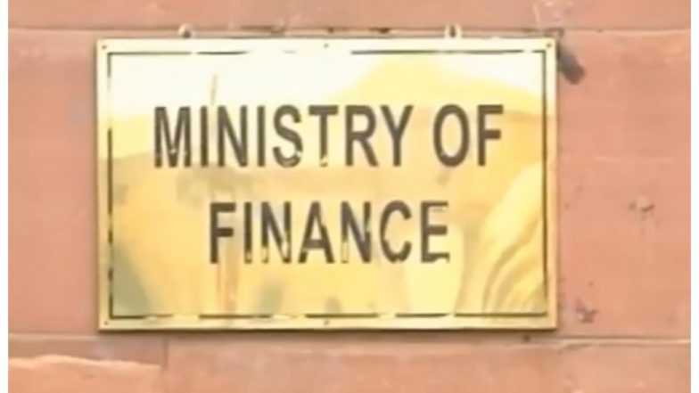 वित्त मंत्रालय बैंकों और वित्तीय संस्थानों के शेयरों को लेकर एक्सचेंज ट्रेडेड फंड पेश करने की बना रहा है योजना