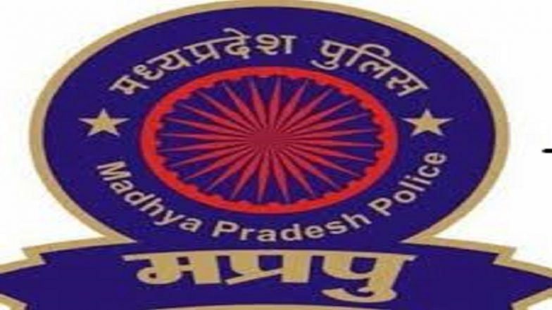 मध्यप्रदेश: घायल यात्री को कंधे पर लादकर 1.5 किलोमीटर दौड़ा सिपाही, बचाई जान