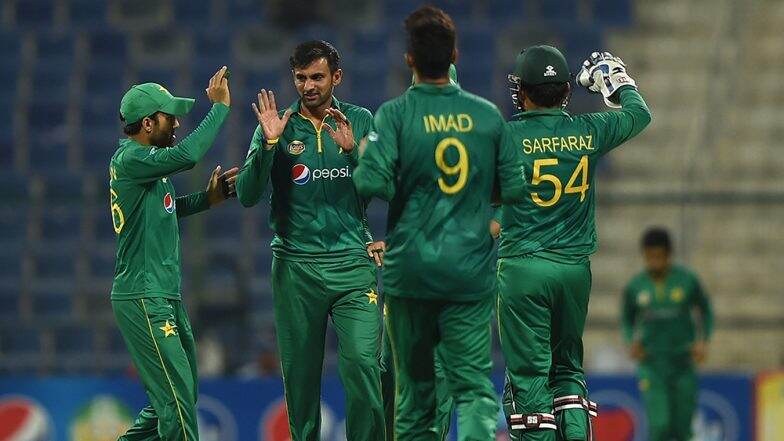 Team Pakistan, ICC Cricket World Cup 2019: पीसीबी ने वर्ल्ड कप के लिए किया 15 सदस्यीय टीम का एलान, मोहम्मद आमिर को टीम में नहीं मिली जगह Team Pakistan, ICC Cricket World Cup 2019: पीसीबी ने वर्ल्ड कप के लिए किया 15 सदस्यीय टीम का एलान, मोहम्मद आमिर को टीम में नहीं मिली जगह