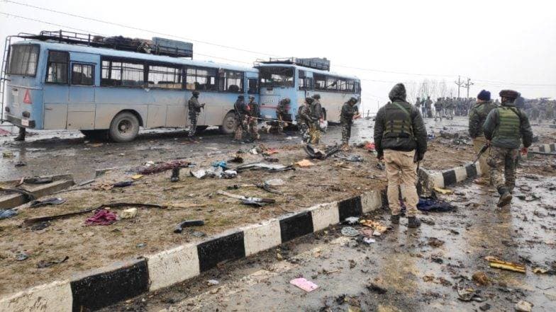 पुलवामा हमले की पहली बरसी: शहीद 40 सीआरपीएफ जवानों की याद में बने स्मारक का आज होगा उद्घाटन पुलवामा हमले की पहली बरसी: शहीद 40 सीआरपीएफ जवानों की याद में बने स्मारक का आज होगा उद्घाटन