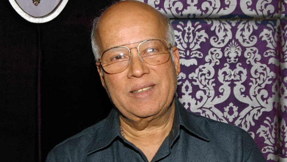 राजकुमार बड़जात्या के निधन से गम में डूबा बॉलीवुड, सेलेब्स ने ट्विटर पर दी श्रद्धांजलि राजकुमार बड़जात्या के निधन से गम में डूबा बॉलीवुड, सेलेब्स ने ट्विटर पर दी श्रद्धांजलि