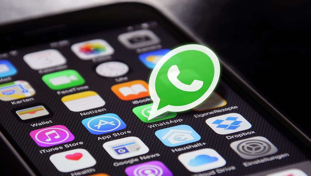 Whatsapp Dark Mode: व्हाट्सएप लाने जा रहे है ये बड़ा फीचर, iOS प्लेटफॉर्म पर सबसे पहले होगा रिलीज Whatsapp Dark Mode: व्हाट्सएप लाने जा रहे है ये बड़ा फीचर, iOS प्लेटफॉर्म पर सबसे पहले होगा रिलीज