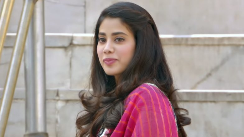 जाह्नवी कपूर का ट्रोलर्स को मुंहतोड़ जवाब, कहा- इतना भी पैसा नहीं कमाया कि...