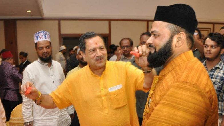 RSS नेता इंद्रेश कुमार का प्रधानमंत्री को लेकर बड़ा बयान, कहा-शांति, प्रगति के लिए मोदी की वापसी जरूरी RSS नेता इंद्रेश कुमार का प्रधानमंत्री को लेकर बड़ा बयान, कहा-शांति, प्रगति के लिए मोदी की वापसी जरूरी