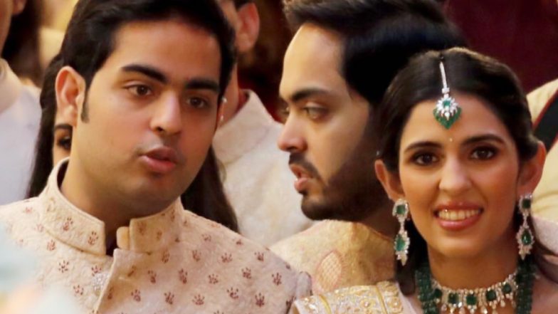 Akash Ambani-Shloka Mehta Wedding: अंबानी परिवार ने शादी से पहले की हैरी पॉर्टर थीम पार्टी, देखें Video