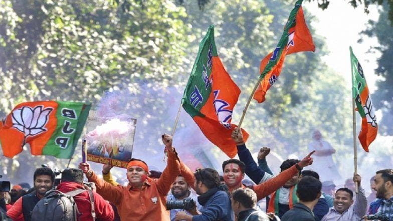 त्रिपुरा ग्राम पंचायत चुनाव में भी BJP का बोलबाला, बिना चुनाव लड़े ही 82 प्रतिशत सीटों पर जमाया कब्जा त्रिपुरा ग्राम पंचायत चुनाव में भी BJP का बोलबाला, बिना चुनाव लड़े ही 82 प्रतिशत सीटों पर जमाया कब्जा