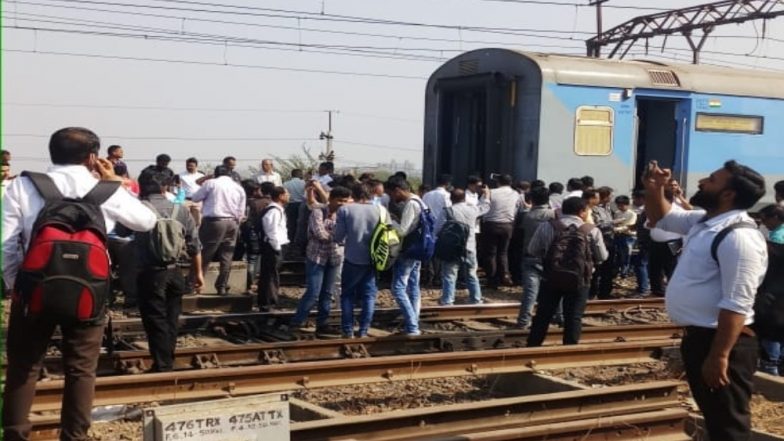 मुंबई: मनमाड-मुंबई पंचावती एक्सप्रेस ट्रेन की इंजन सिर्फ 3 कोच को लेकर दौड़ा