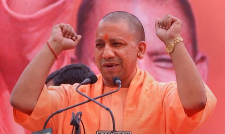 'बाबर की औलाद' पर फंसे सीएम योगी आदित्यनाथ, चुनाव आयोग ने 24 घंटे के भीतर मांगा जवाब 'बाबर की औलाद' पर फंसे सीएम योगी आदित्यनाथ, चुनाव आयोग ने 24 घंटे के भीतर मांगा जवाब