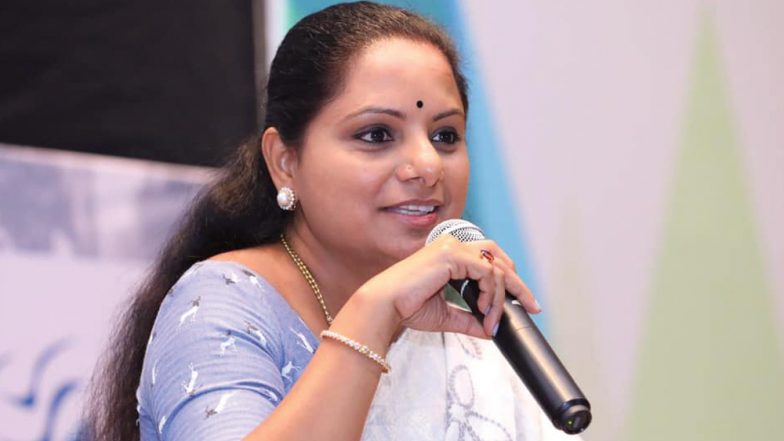 तेलंगाना: सीएम केसीआर की बेटी के खिलाफ 250 नाराज किसानों ने दाखिल किया पर्चा