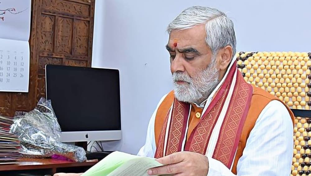 लोकसभा चुनाव 2019: केंद्रीय मंत्री अश्विनी चौबे समेत 150 पर FIR,बक्सर में एसडीएम से की थी बदतमीजी