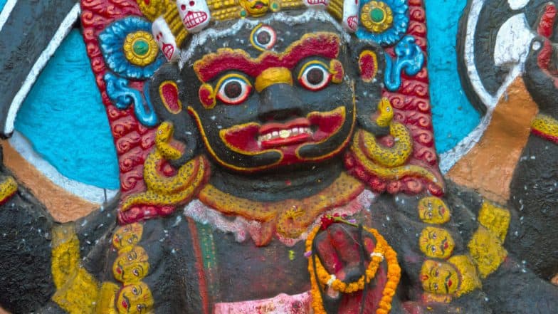 Kalashtami 2019: 26 अप्रैल को मनाएगी जाएगी कालाष्टमी, जानें इससे जुड़ी पौराणिक कथा और पूजा विधि Kalashtami 2019: 26 अप्रैल को मनाएगी जाएगी कालाष्टमी, जानें इससे जुड़ी पौराणिक कथा और पूजा विधि
