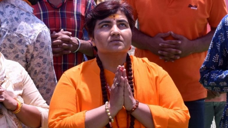 लोकसभा चुनाव 2019: साध्वी प्रज्ञा सिंह ठाकुर ने मंदिरों में दी दस्तक, कांग्रेस ने की शिकायत