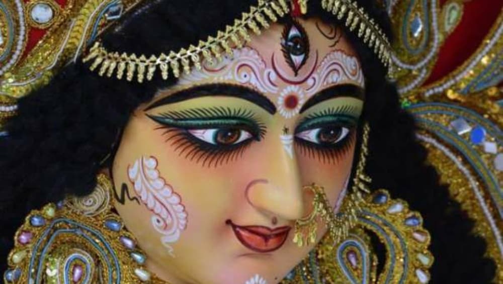 Chaitra Navratri 2019: मां दुर्गा के इन 32 नामों का जरूर करें जप, दूर हो जाएंगे जीवन के सारे कष्ट Chaitra Navratri 2019: मां दुर्गा के इन 32 नामों का जरूर करें जप, दूर हो जाएंगे जीवन के सारे कष्ट