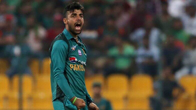 ICC Cricket World Cup 2019: वर्ल्ड कप से पहले पाकिस्तान को लगा बड़ा झटका, टीम के प्रमुख स्पिन गेंदबाज शादाब खान हुए बीमार ICC Cricket World Cup 2019: वर्ल्ड कप से पहले पाकिस्तान को लगा बड़ा झटका, टीम के प्रमुख स्पिन गेंदबाज शादाब खान हुए बीमार