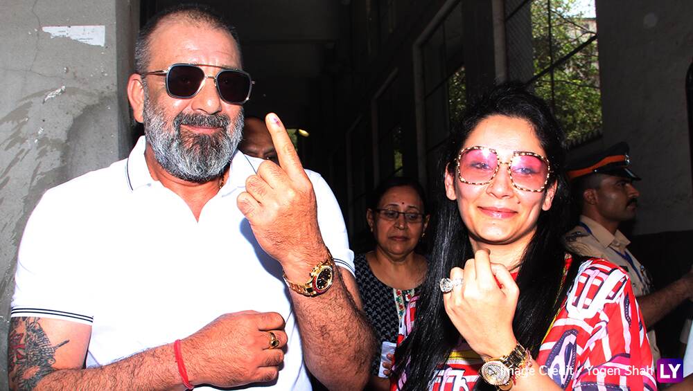 लोकसभा चुनाव 2019 के लिए सेलिब्रिटीज ने किया मतदान लोकसभा चुनाव 2019 के लिए सेलिब्रिटीज ने किया मतदान