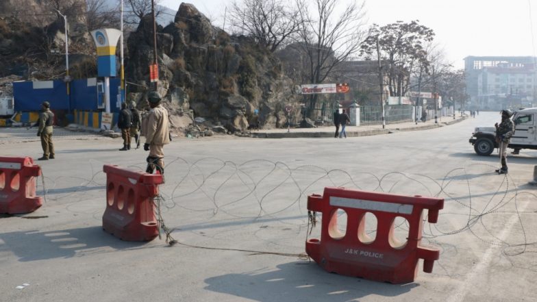 जम्मू-कश्मीर के भद्रवाह में लगातार चौथे दिन कर्फ्यू जारी