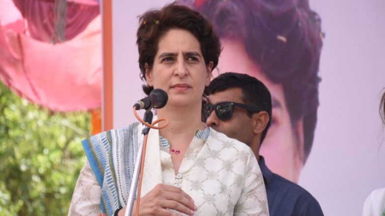 कांग्रेस महासचिव प्रियंका गांधी वाड्रा ने उत्तर प्रदेश में भ्रष्टाचार को लेकर योगी सरकार पर साधा निशाना