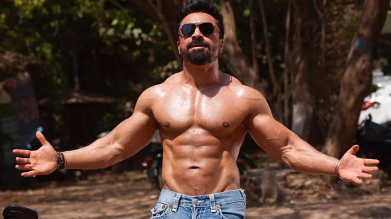 अभिनेता एजाज खान को विवादित टिकटॉक वीडियो शेयर करने के लिए मुंबई पुलिस ने किया गिरफ्तार