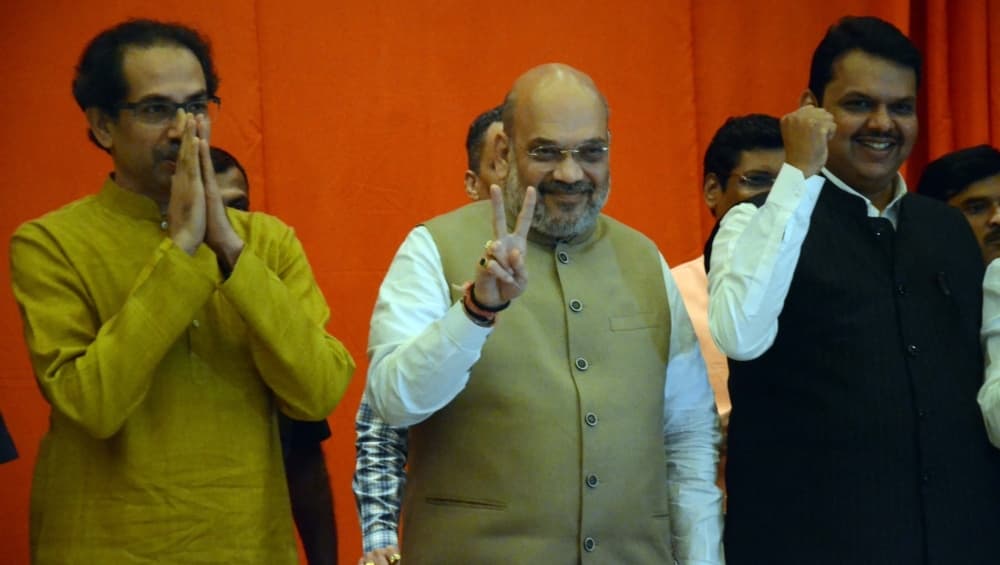 आईएएनएस और सी-वोटर के एग्जिट पोल के सर्वे का दावा, महाराष्ट्र में NDA को भारी बहुमत मिलने के आसार, मिल सकती है इतनी सीटें आईएएनएस और सी-वोटर के एग्जिट पोल के सर्वे का दावा, महाराष्ट्र में NDA को भारी बहुमत मिलने के आसार, मिल सकती है इतनी सीटें