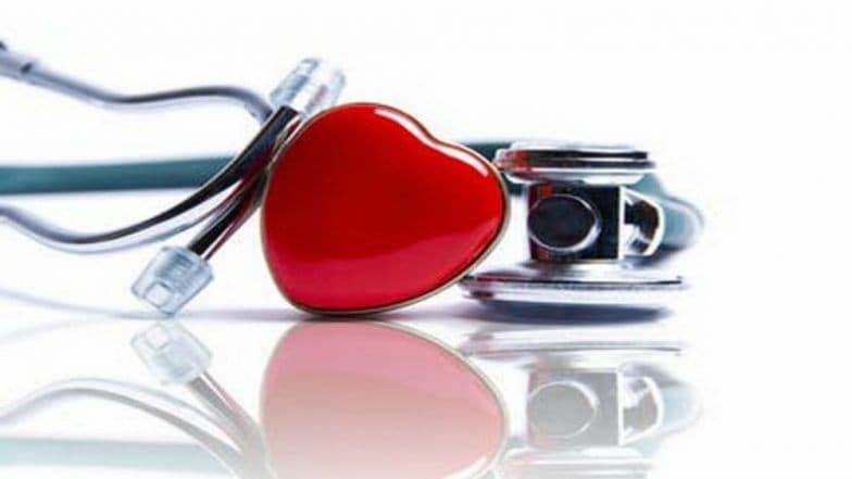अनोखा मामला: अपेंडिक्स का इलाज कराने गया था मरीज, डॉक्टरों ने बताया- आपके शरीर में तो दायीं ओर धड़कता है दिल अनोखा मामला: अपेंडिक्स का इलाज कराने गया था मरीज, डॉक्टरों ने बताया- आपके शरीर में तो दायीं ओर धड़कता है दिल