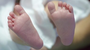ब्रिटेन में बिना स्किन के पैदा हुआ बच्चा, डॉक्टरों ने कहा कि नहीं बचेगा नवजात शिशु, लेकिन अब उसके शरीर पर धीरे-धीरे आने लगी है चमड़ी