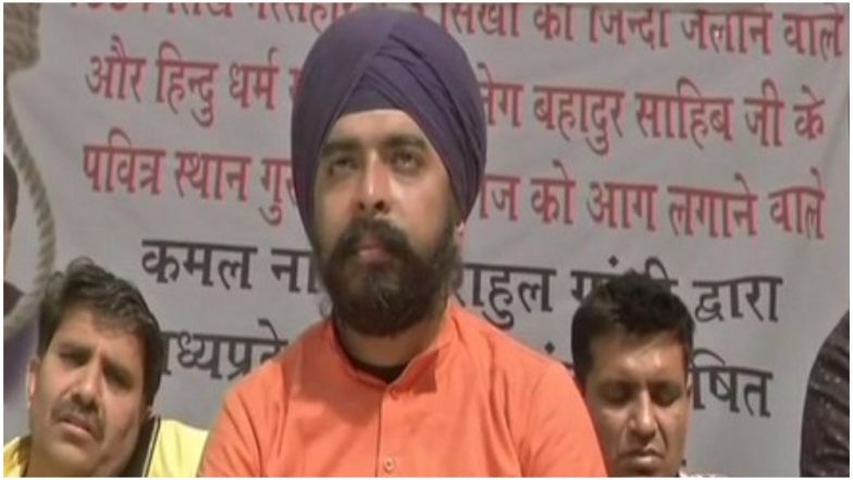 कोलकाता: बीजेपी नेता तेजिंदर पाल सिंह बग्गा को पुलिस ने हिरासत में लिया