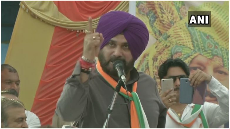 नवजोत सिंह सिद्धू का पीएम मोदी पर बड़ा हमला, कहा- वो आए थे 2014 में गंगा के लाल बनकर और जाएंगे 2019 में राफेल के दलाल बनकर