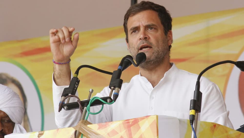 करारी हार के बाद इस्तीफा देने पर अड़े राहुल गांधी, क्या ये नेता भी अपनाएंगे उनकी राह?