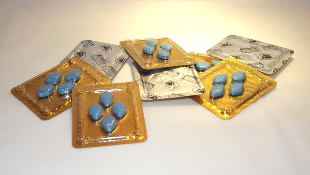 फ्रांस के मॉन्टेरूल शहर में बसने वाले कपल्स को मुफ्त में मिलेगी VIAGRA, जानें वजह फ्रांस के मॉन्टेरूल शहर में बसने वाले कपल्स को मुफ्त में मिलेगी VIAGRA, जानें वजह