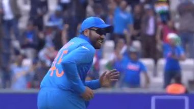 IND vs SA, ICC Cricket World Cup 2019: भारत की शानदार शुरुआत के बाद रोहित शर्मा ने किया मजेदार डांस, देखें वीडियो