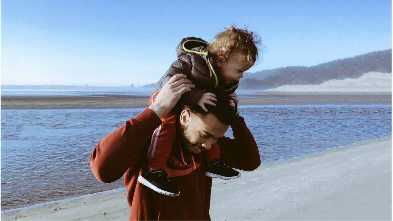 Father's Day 2019: पितृ दिवस पर कुछ रोचक बातें, जिन्हें जानकर आप विस्मित रह जाएंगे Father's Day 2019: पितृ दिवस पर कुछ रोचक बातें, जिन्हें जानकर आप विस्मित रह जाएंगे