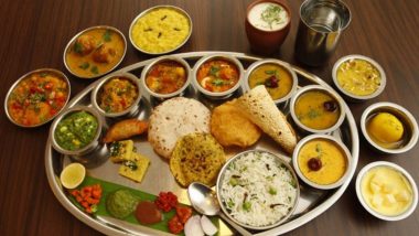 नई दिल्ली: इस रेस्टोरेंट ने शुरू की आर्टिकल 370 थाली, कश्मीरियों को मिलेगी 370 रूपये की छूट