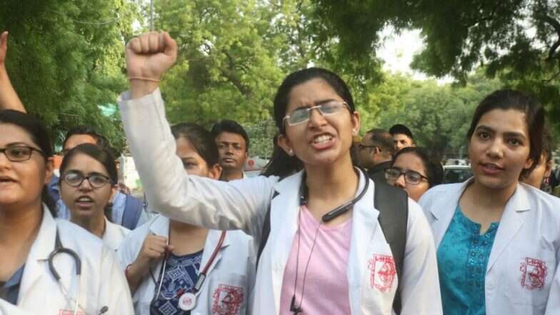 देशभर के सरकारी अस्पतालों में कल ठप्प रहेंगी OPD सेवाएं, मरीजों की बढ़ सकती हैं मुश्किलें