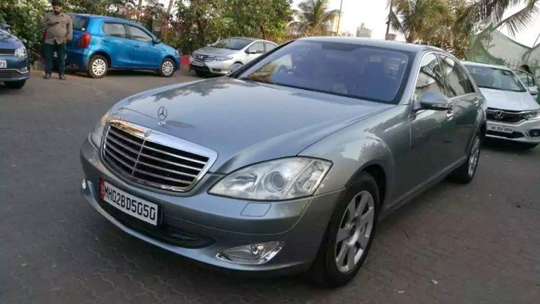 OLX पर बिक रही है अमिताभ बच्चन की पुरानी मर्सिडीज कार, इतनी है इसकी कीमत 
