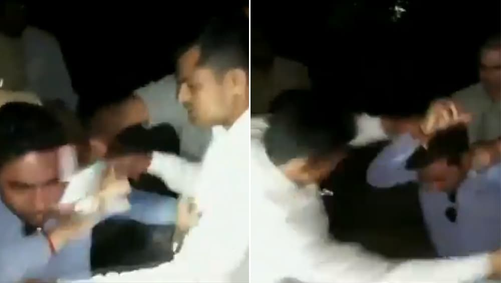 शामली: पत्रकार का आरोप मुंह पर पेशाब किया और पीटा, DGP ने एसएचओ राकेश कुमार- कॉन्स्टेबल को किया सस्पेंड शामली: पत्रकार का आरोप मुंह पर पेशाब किया और पीटा, DGP ने एसएचओ राकेश कुमार- कॉन्स्टेबल को किया सस्पेंड
