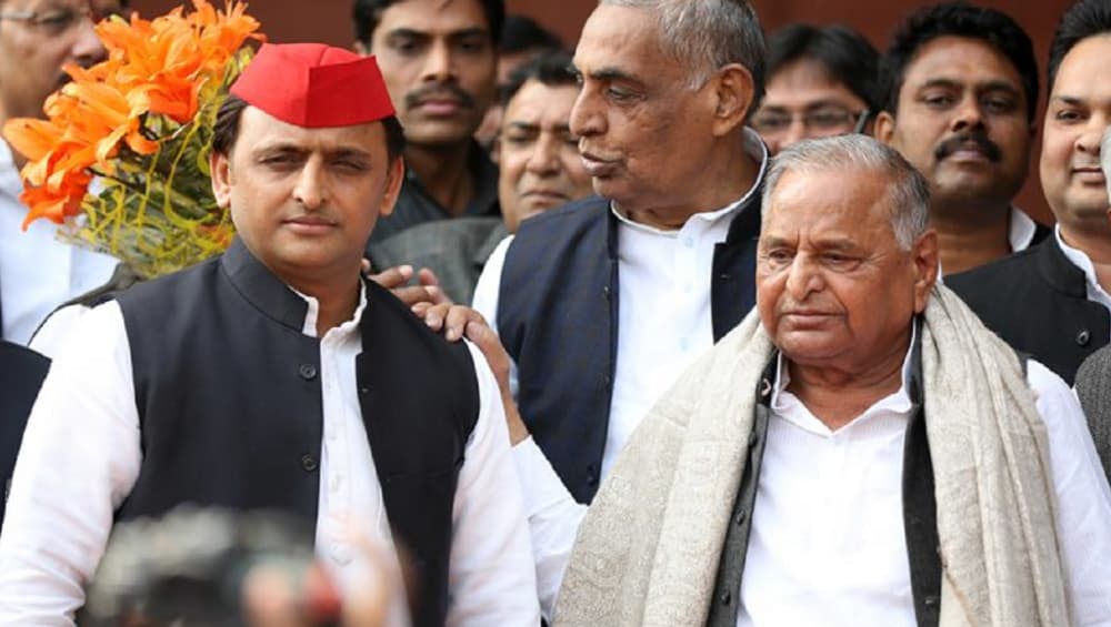 फिर खराब हुई मुलायम सिंह की तबियत, गुड़गांव के अस्पताल में कराया गया भर्ती फिर खराब हुई मुलायम सिंह की तबियत, गुड़गांव के अस्पताल में कराया गया भर्ती