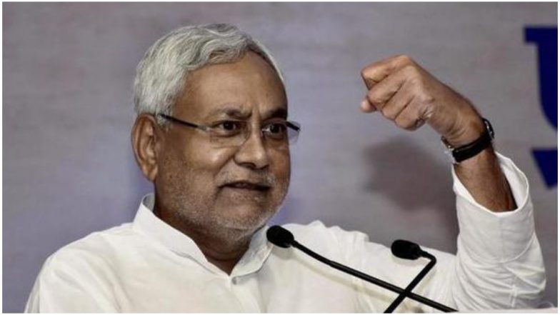 नीतीश कुमार का बड़ा फैसला: बिहार में जेडीयू एनडीए के साथ, बाहर अपने दम पर लड़ेगी चुनाव