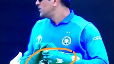 ICC Cricket World Cup 2019: महेंद्र सिंह धोनी के 'बलिदान बैज’ वाले ग्लव्स पर ICC ने जताई आपत्ति, BCCI से चिन्ह हटवाने के लिए की अपील