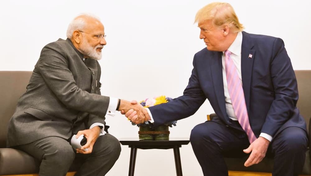 मोदी-ट्रम्प संयुक्त संबोधन: भारत अमेरिका के बीच रिश्ते और होंगे गहरे मोदी-ट्रम्प संयुक्त संबोधन: भारत अमेरिका के बीच रिश्ते और होंगे गहरे
