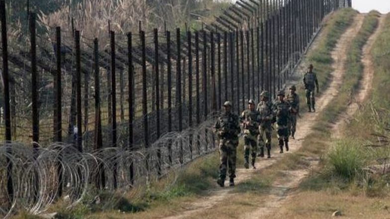 बीएसएफ की बड़ी कार्रवाई, भारत की सीमा में घुसपैठ करने वाले संदिग्ध पाकिस्तानी को मार गिराया