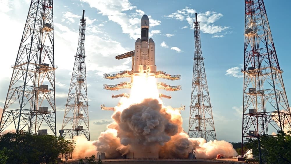 चंद्रयान-2 की लॉन्चिंग देखने के लिए 7500 लोगों ने कराया ऑनलाइन पंजीकरण चंद्रयान-2 की लॉन्चिंग देखने के लिए 7500 लोगों ने कराया ऑनलाइन पंजीकरण