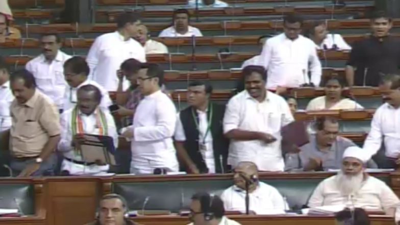 अमेरिकी राष्ट्रपति डोनाल्ड ट्रंप के कश्मीर दावे पर लोकसभा में हंगामा, कांग्रेस ने प्रधानमंत्री से मांगा स्पष्टीकरण